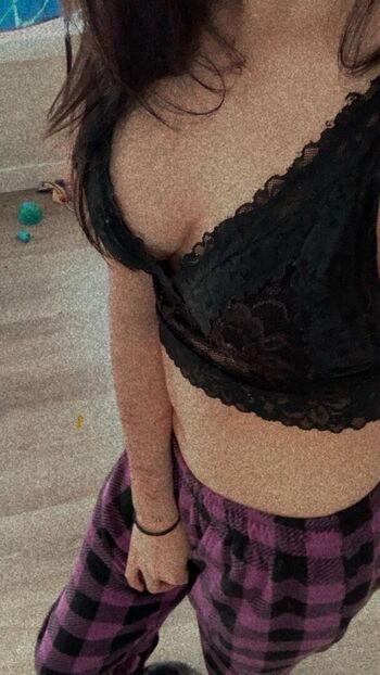 Full leaked Julie blood private onlyfans photo
