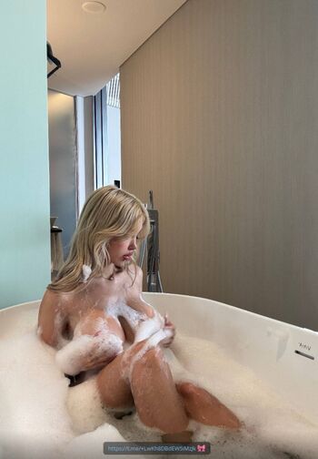 Full leaked Kardelexuwu private onlyfans photo