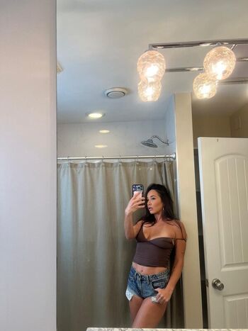 Full leaked Karlee grey  page private onlyfans photo