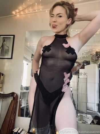Full leaked Kate elliot private onlyfans photo