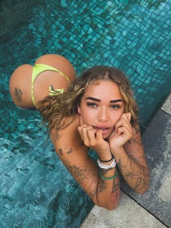 Full leaked Katysancheskiihott private onlyfans photo