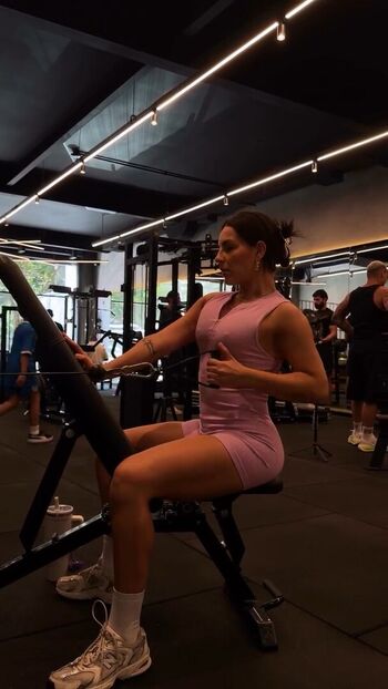 Kéfera Buchmann