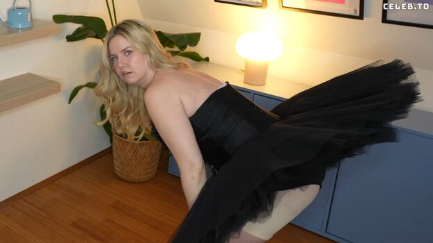 Full leaked Martinabretta/ private onlyfans photo