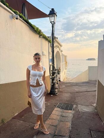 Full leaked Kelsey calemine private onlyfans photo