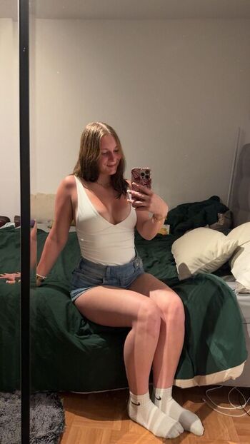 Full leaked Kiaradjimsiti private onlyfans photo
