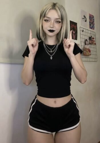 Full leaked Kitana blade private onlyfans photo