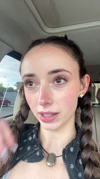 Full leaked Kitkatkira private onlyfans photo