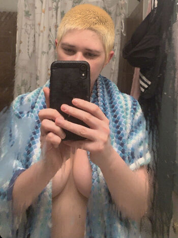 Full leaked Kristin g page private onlyfans photo
