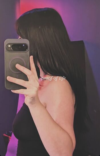 Full leaked Kristin g page private onlyfans photo
