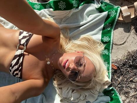 Full leaked Kristinkonefal private onlyfans photo
