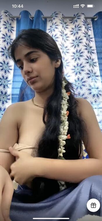 Kritika Kapoor