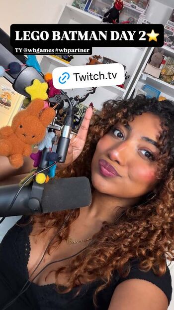Full leaked Krystalogy private onlyfans photo