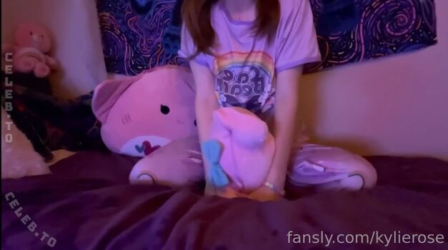 Full leaked Kylierose private onlyfans photo