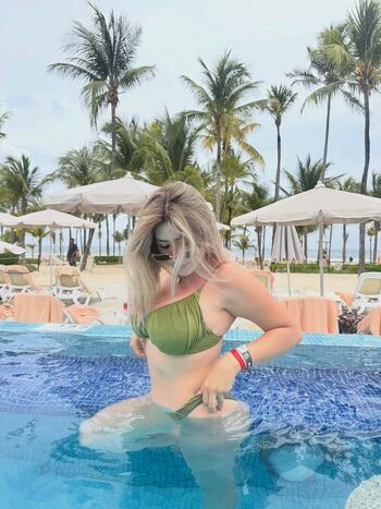 Full leaked Lachicaregia private onlyfans photo