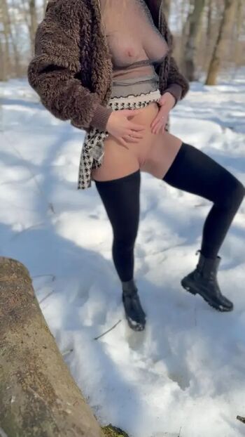 Full leaked Lamaracucha private onlyfans photo