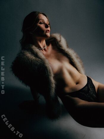 Full leaked Lara oster private onlyfans photo
