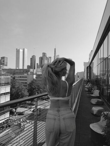 Full leaked Larissa neumann private onlyfans photo