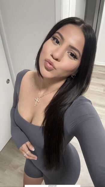 Full leaked Latinabaddie private onlyfans photo