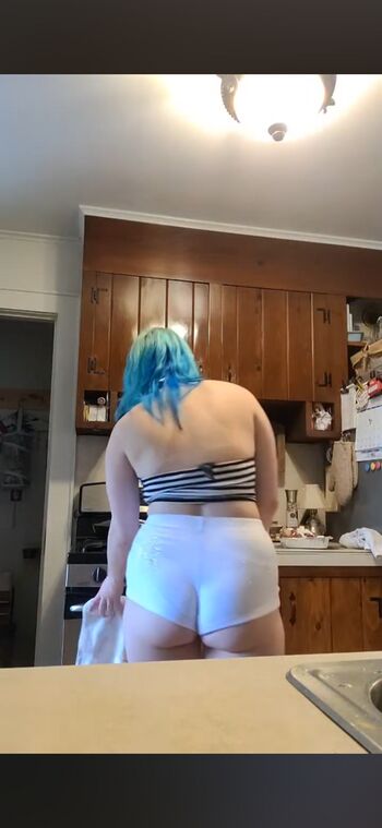 Full leaked Lazerkitty private onlyfans photo