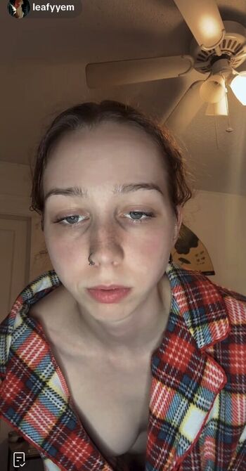 Full leaked Leafyem page private onlyfans photo