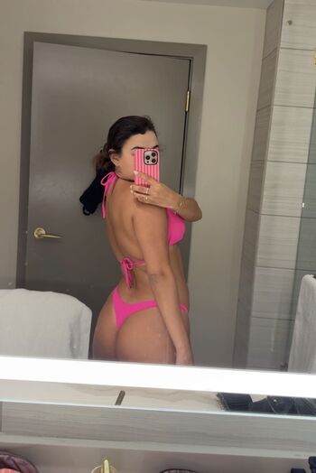 Full leaked Leah bozajian lbozajian private onlyfans photo