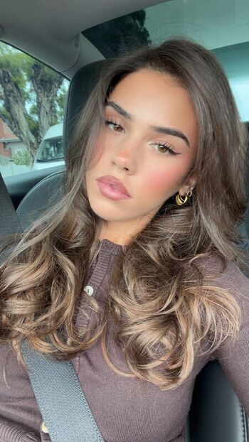 Full leaked Leah halton private onlyfans photo