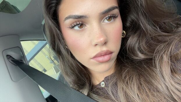 Full leaked Leah halton private onlyfans photo