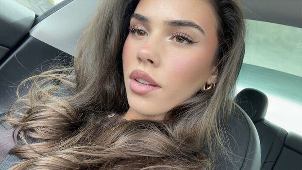 Full leaked Leah halton private onlyfans photo