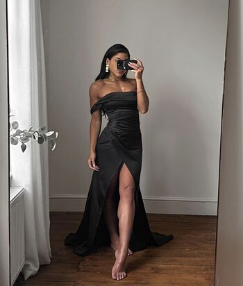 Full leaked Leah shutkever private onlyfans photo
