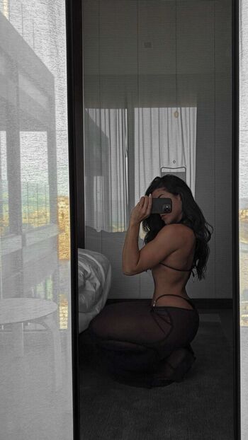 Full leaked Leah shutkever private onlyfans photo
