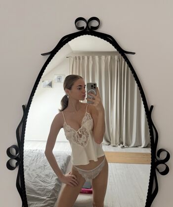 Full leaked Leah violet private onlyfans photo
