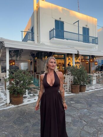 Full leaked Lena ajoy private onlyfans photo