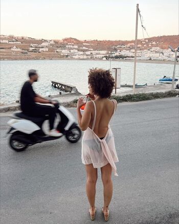 Full leaked Lena mahfouf private onlyfans photo