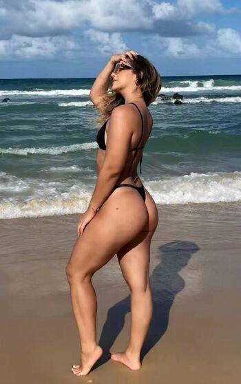 Full leaked Leticialopes page private onlyfans photo