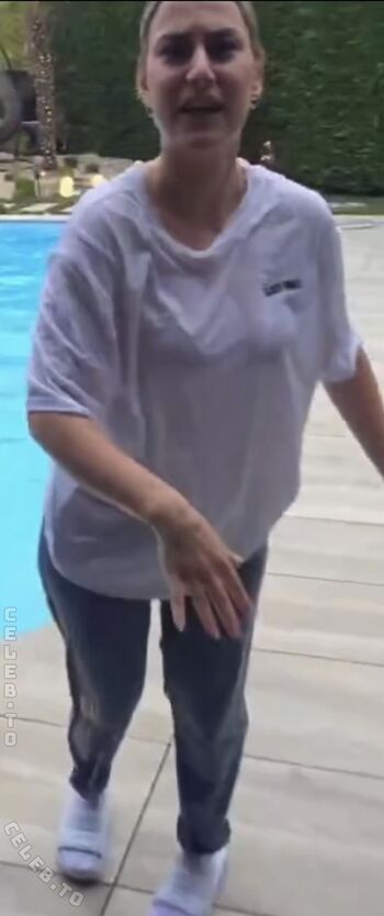 Full leaked Lia mitrou private onlyfans photo