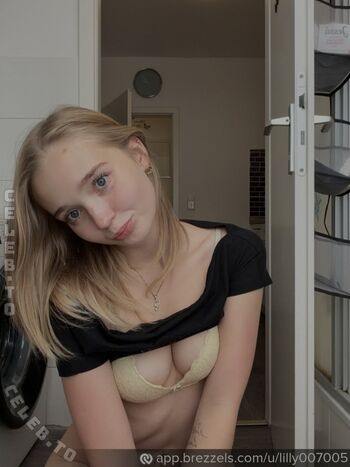 Full leaked Lilly schaper private onlyfans photo