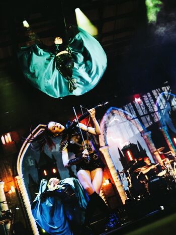 Lindsey Stirling
