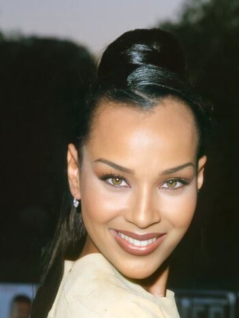 LisaRaye