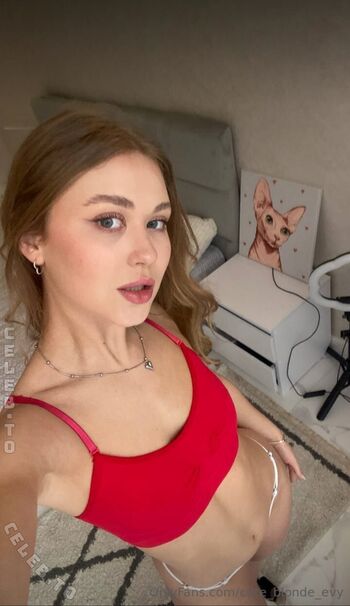 Full leaked Little evy private onlyfans photo