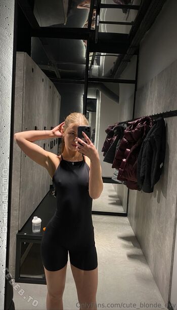Full leaked Little evy private onlyfans photo