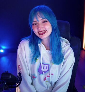 Full leaked Littlesiha private onlyfans photo