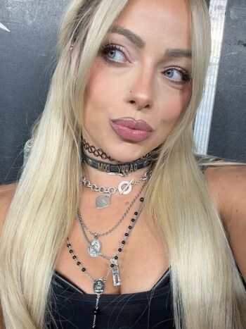 Full leaked Liv morgan  page private onlyfans photo