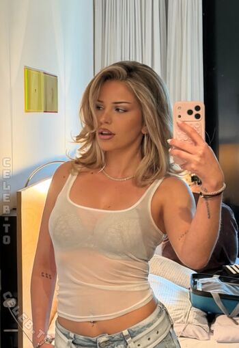 Full leaked Livia josephine private onlyfans photo