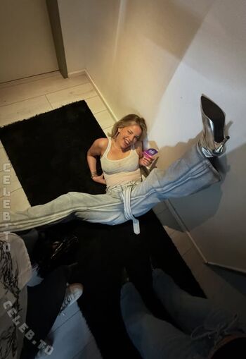 Full leaked Livia josephine private onlyfans photo