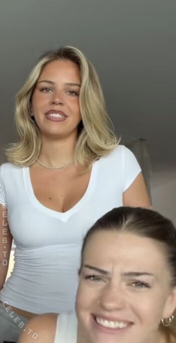 Full leaked Livia josephine private onlyfans photo