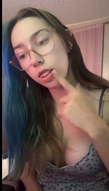 Full leaked Lmnjewelry private onlyfans photo