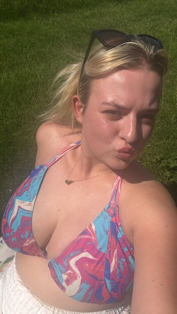Full leaked Lnrclr private onlyfans photo