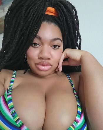 Full leaked Lockedhoneyprincess private onlyfans photo