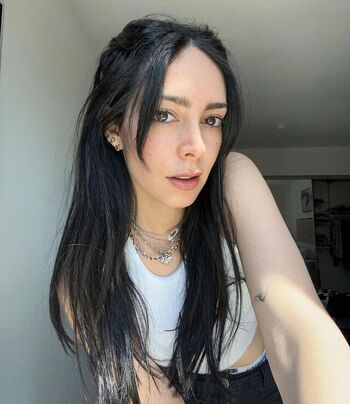 Full leaked Lolo private onlyfans photo