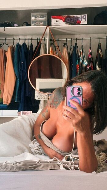 Full leaked Lolygils private onlyfans photo
